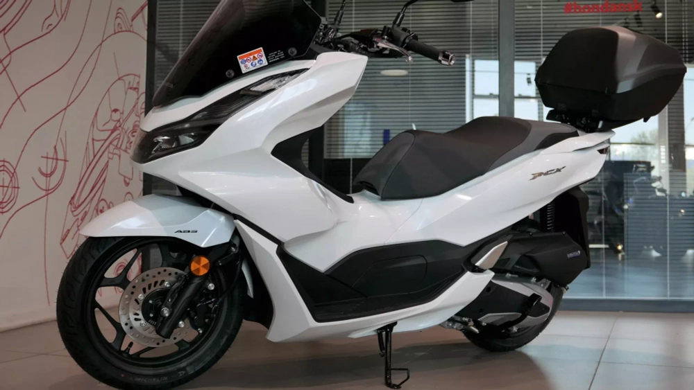 Скутер Honda PCX125