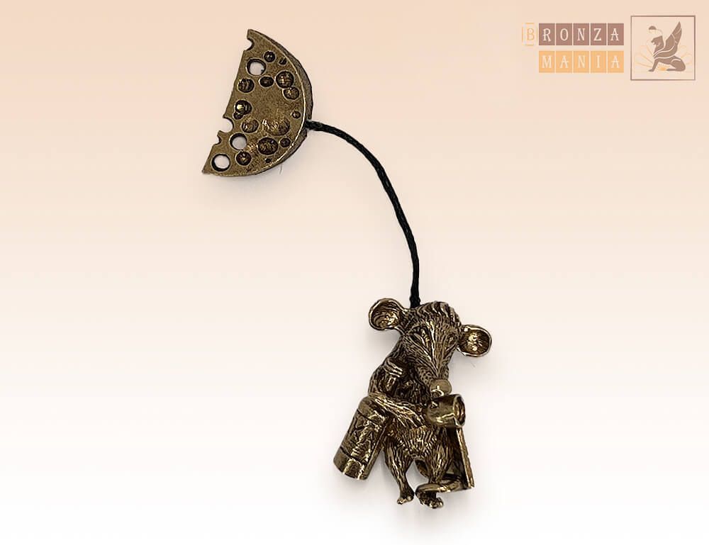 фигурка Мышь повесилась - Хватит пить (магнит)