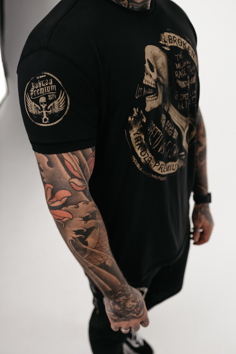 Футболка чёрная Yakuza Premium 3718