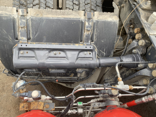 Кронштейн крыла заднего правый 2021г