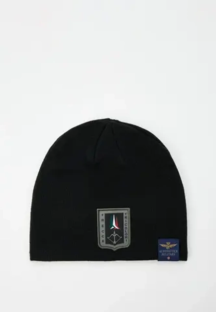 Шапка из акрила