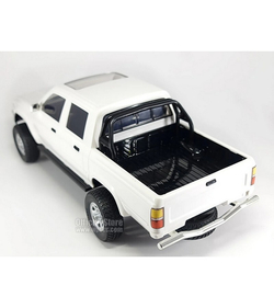 Радиоуправляемая машина WPL пикап Hilux Crew Cab (белая) 4WD 2.4G 1/16 RTR