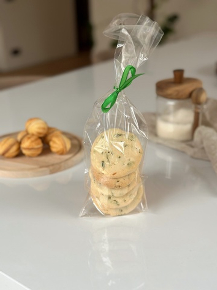 Печенье с базиликом