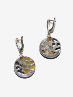 Уникальные серебряные серьги с цельным пейзажным янтарем, серебро 925 пробы