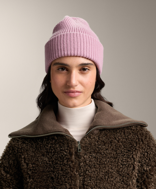 Oysho Вязаная шапка с помпоном из смесовой шерсти, розовый