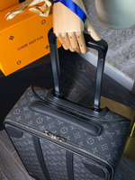 Чемодан Louis Vuitton