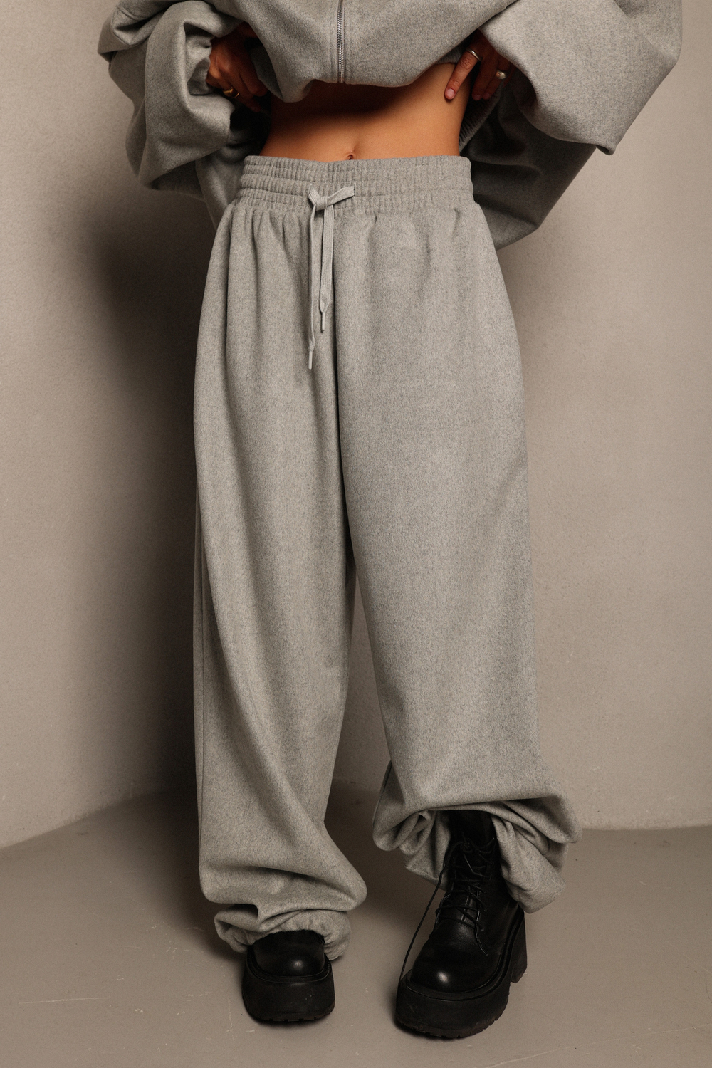 Брюки из сукна