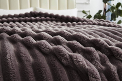 Плед 210x230 Sofi De MarkO Орнелла мокко