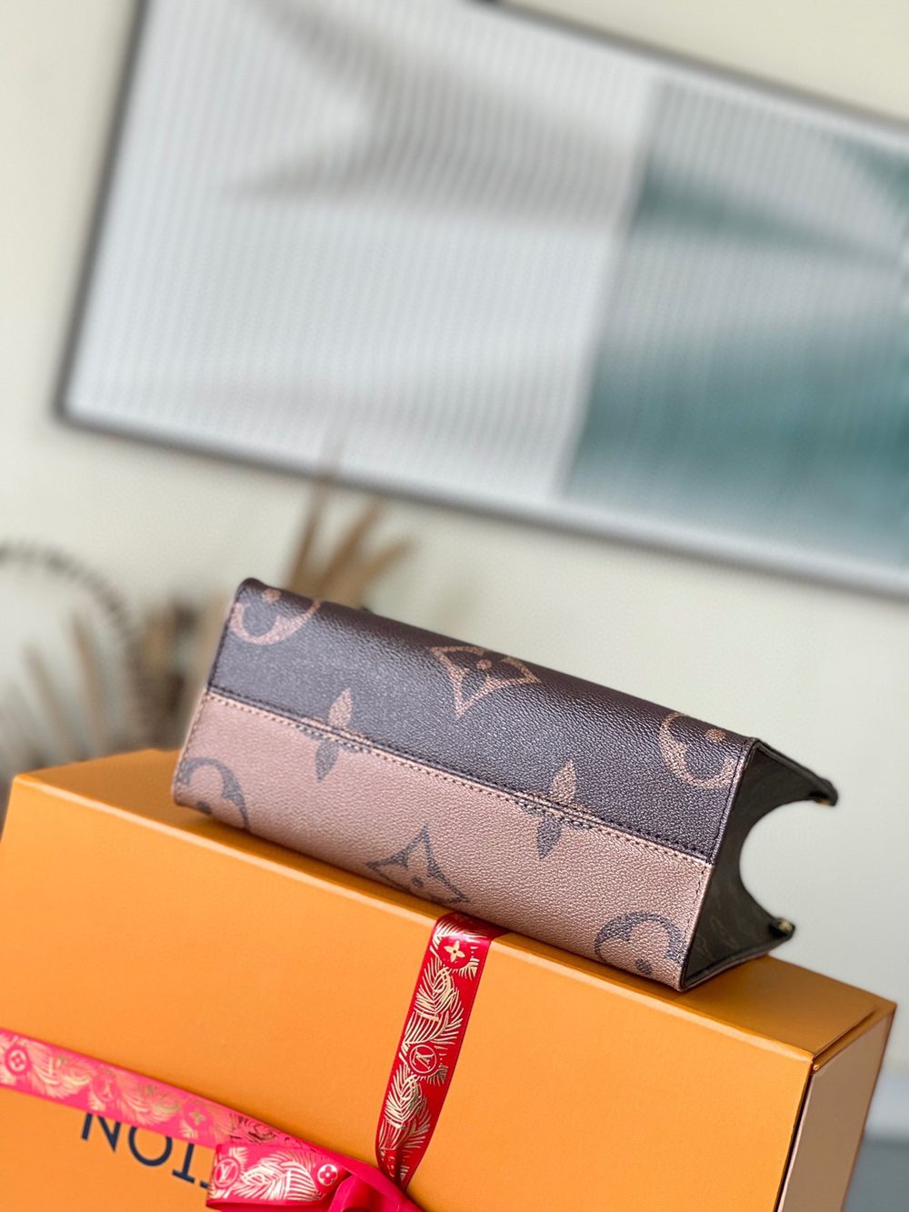 Louis Vuitton Onthego PM