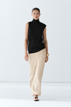 Massimo Dutti Топ с высоким воротником и асимметричным низом, черный