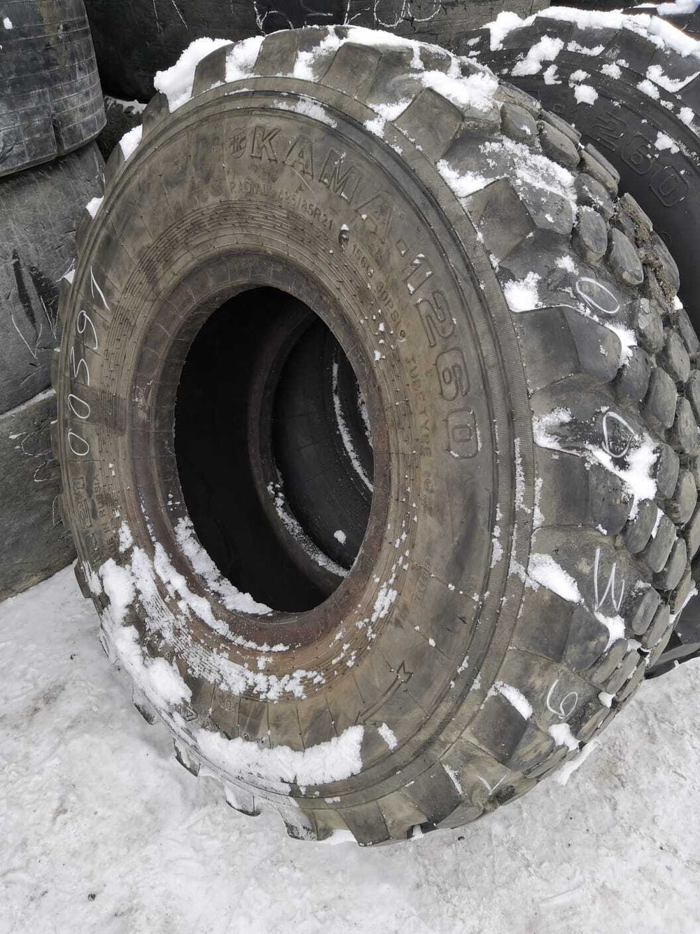 425/85R21 Kama 1260 шина б/у