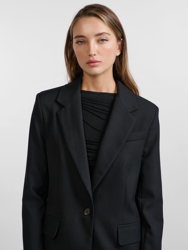 ПИДЖАК ПРИЛЕГАЮЩЕГО СИЛУЭТА