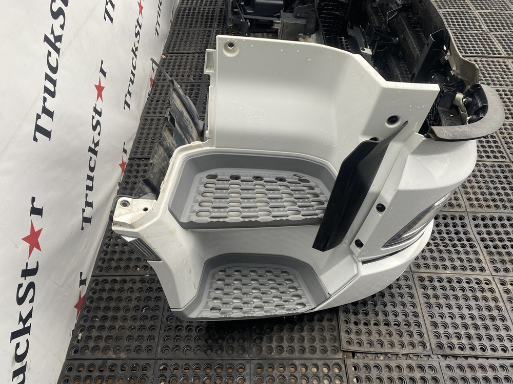 Бампер в сборе ноускат 2023г.