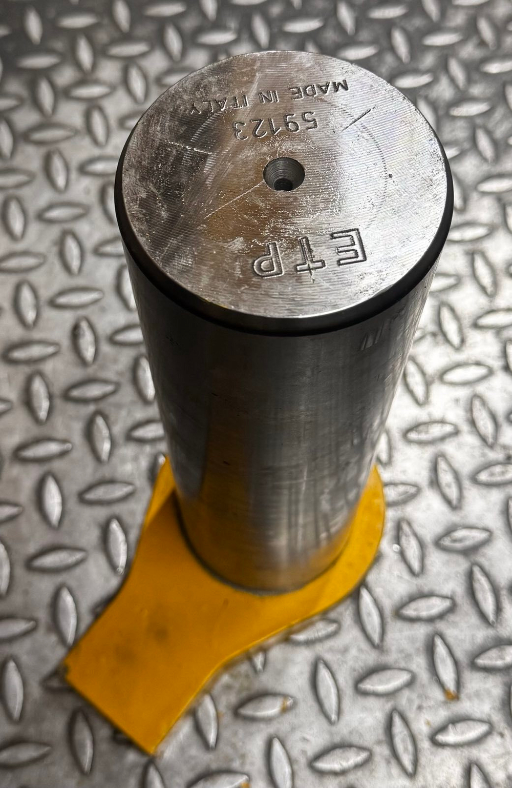 Палец 17M-78-41160