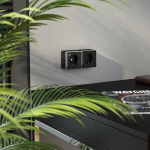 Розетка с заземлением, шторками и USB тип A+C Gallant (чёрный хром)