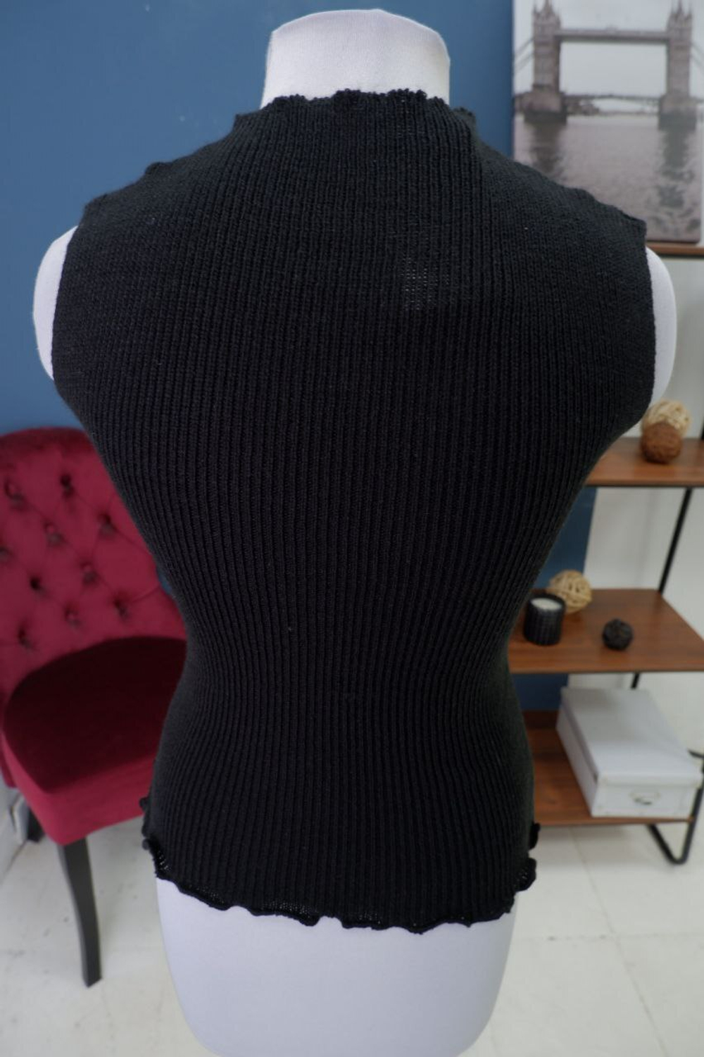 Водолазка черная с коротким рукавом 42-44 размер