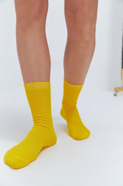 Носки из хлопка жёлтого цвета