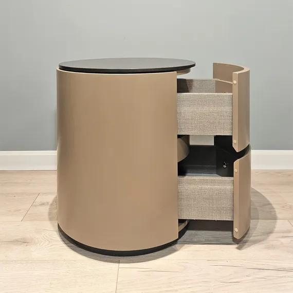 Прикроватная тумбочка Paul с двумя ящиками