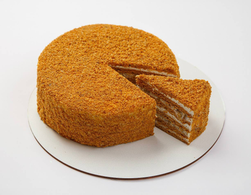 Торт "Медовик с орехами" классик