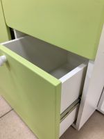 Шкаф 2-х дверный с ящиком Диагональ МДФ белый/мята