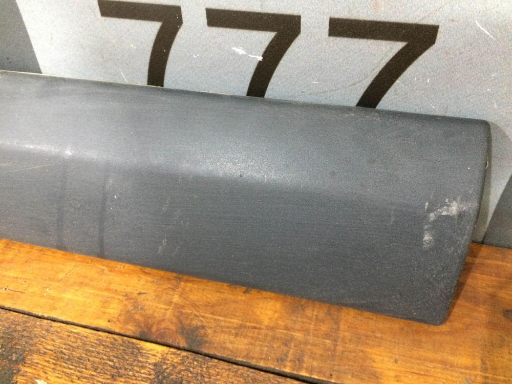 Накладка двери передней левой LADA Largus 12-21 Б/У Оригинал 8450000409