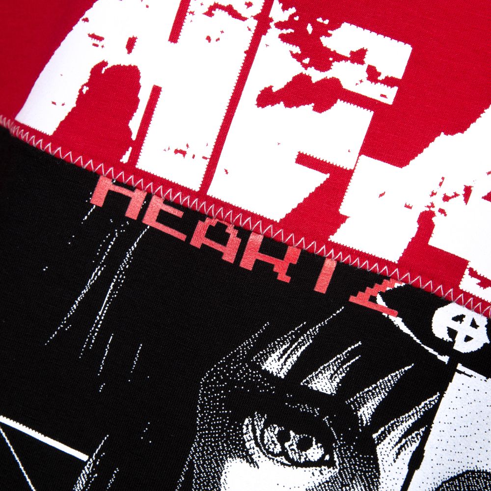 Футболка Metamo(r)phosis Красная