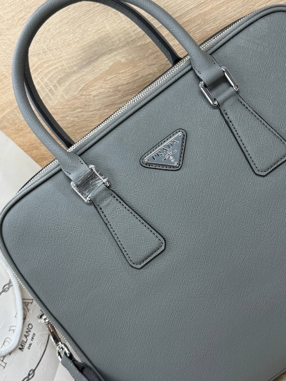 Портфель Prada