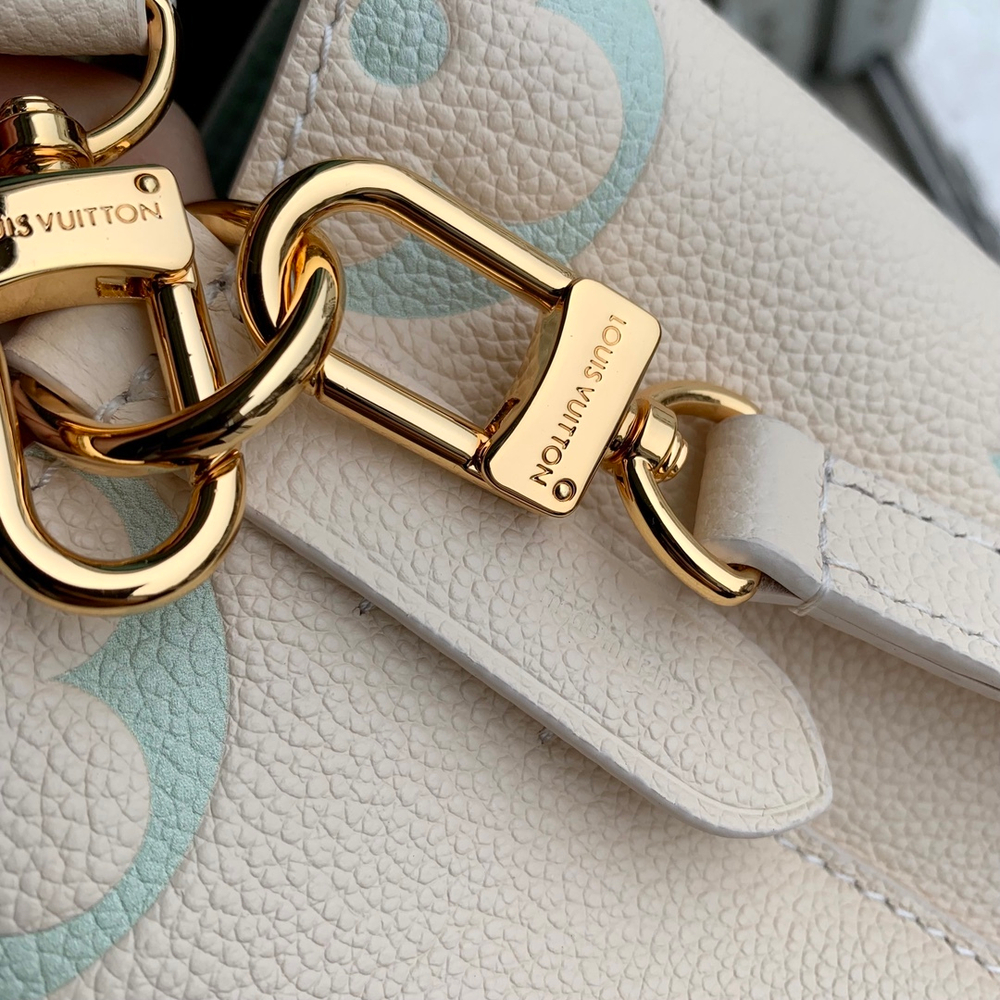 Louis Vuitton NeoNoe BB