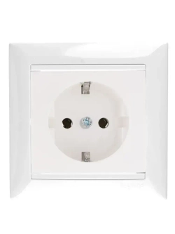 Розетка Legran Vаlena цвет белый с заземлением (1шт) + рамка 1пост 1шт