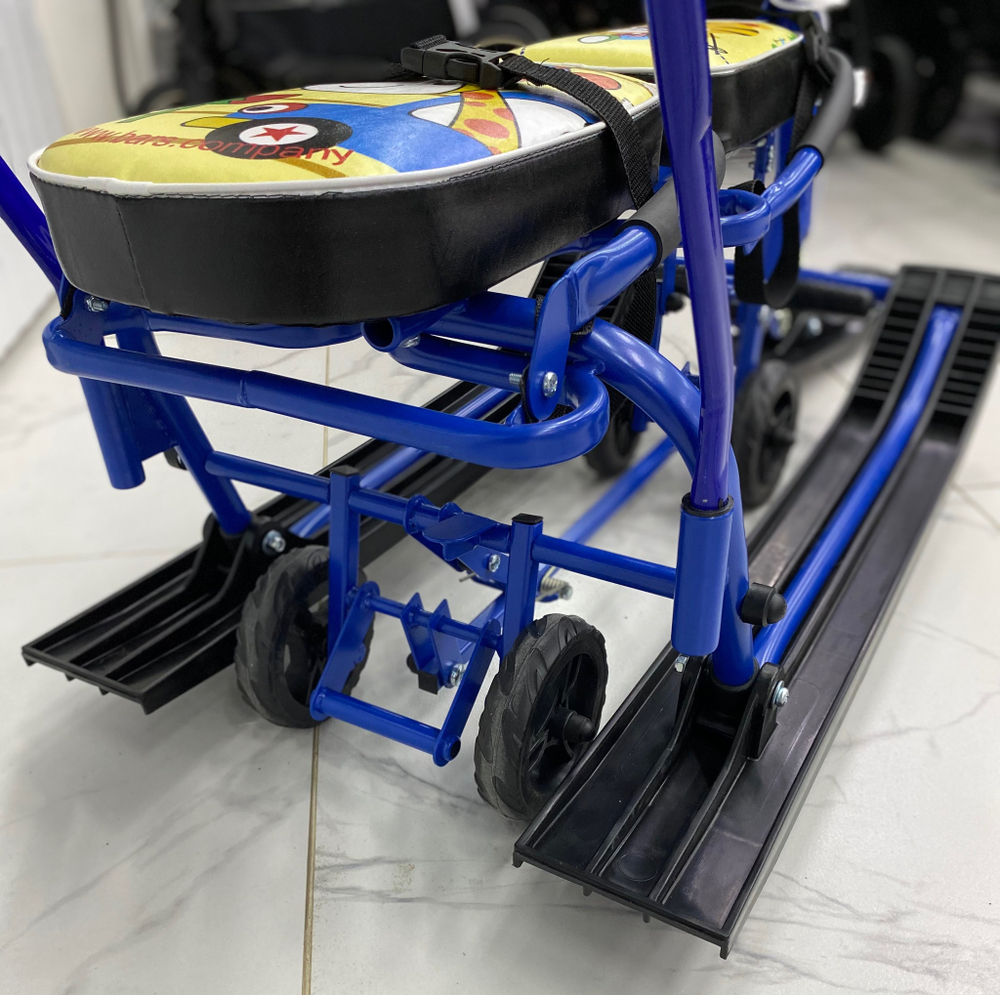 Снегокат 507 высокий SNOWKAT TWINS BABY Wheel для двоих, с 2 склад спинк. П-обр толк. колёса Жирафик