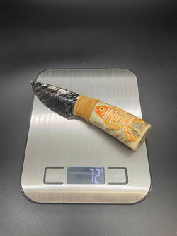 Обсидиановый нож с рукояткой из рога оленя с рисунком рыбы 17 см