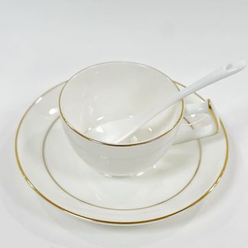 Чайная пара белая с золотой каймой, 140 мл