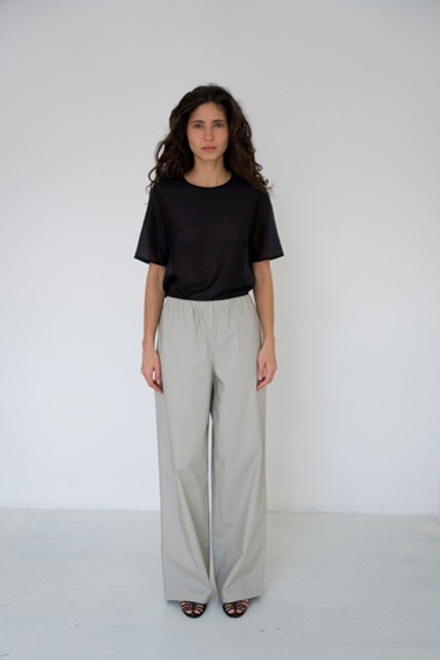 Тестовый экземпляр. Другая ткань (варёный хлопок). Брюки Kami из хлопка 100%. Цвет светло-серый. №62