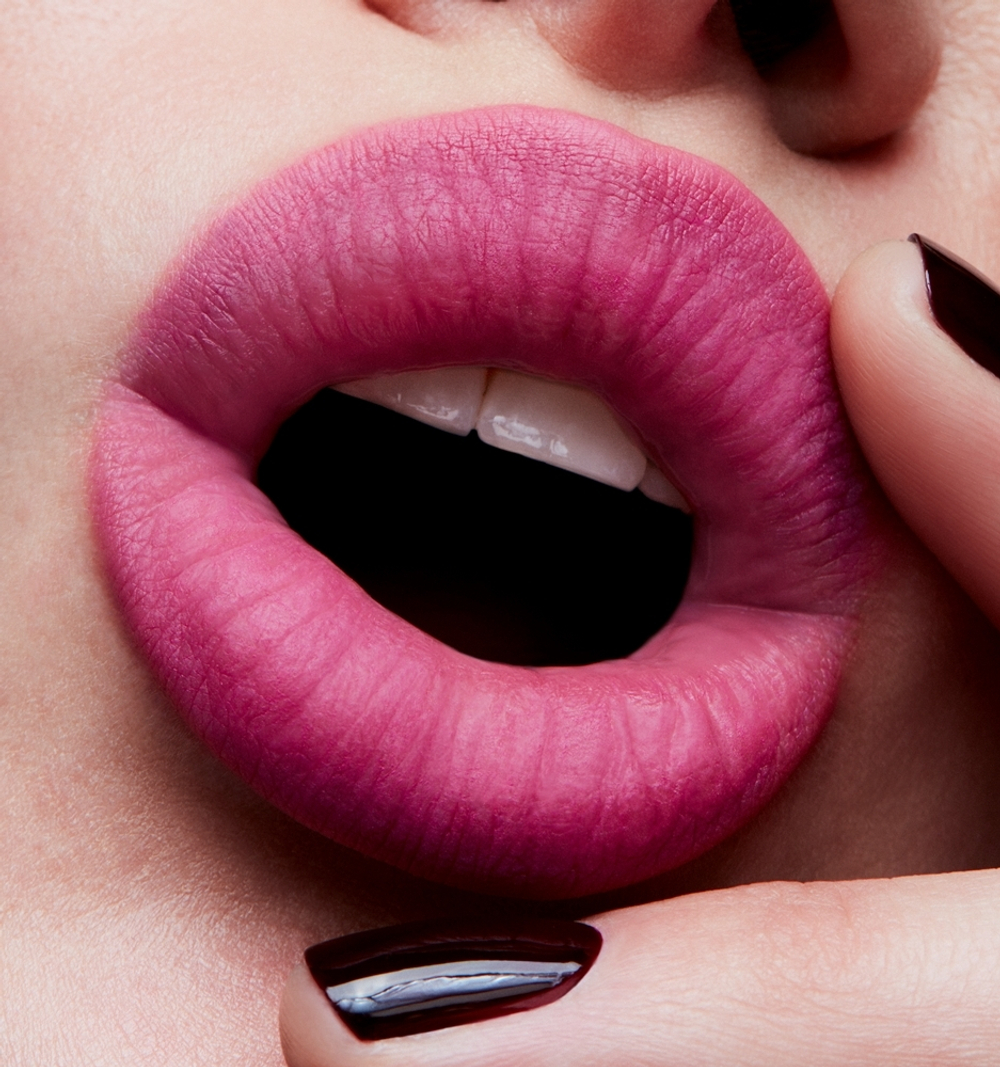 MAC Cosmetics Powder Kiss Lipstick - матовая помада, 3 g