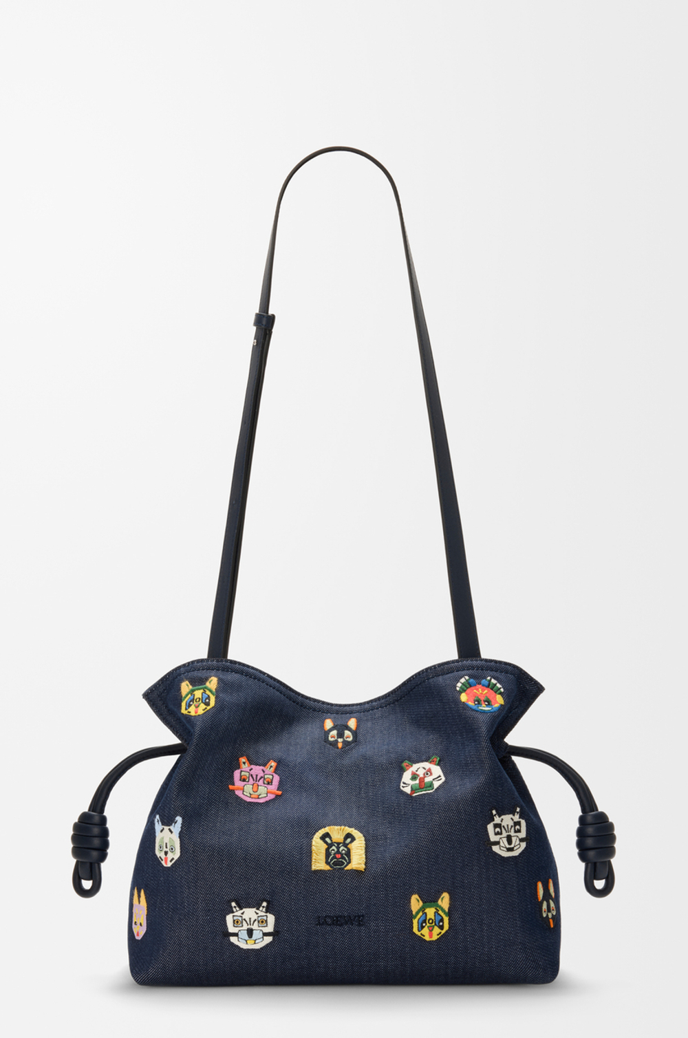Loewe Сумка-клатч Flamenco Cats среднего размера из вышитой джинсовой ткани, синий