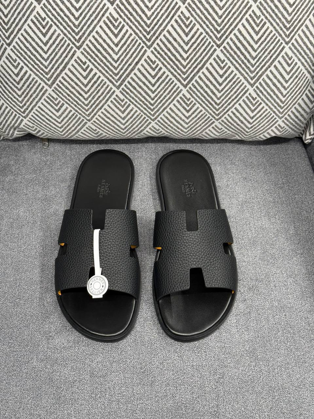 Шлепанцы Hermes