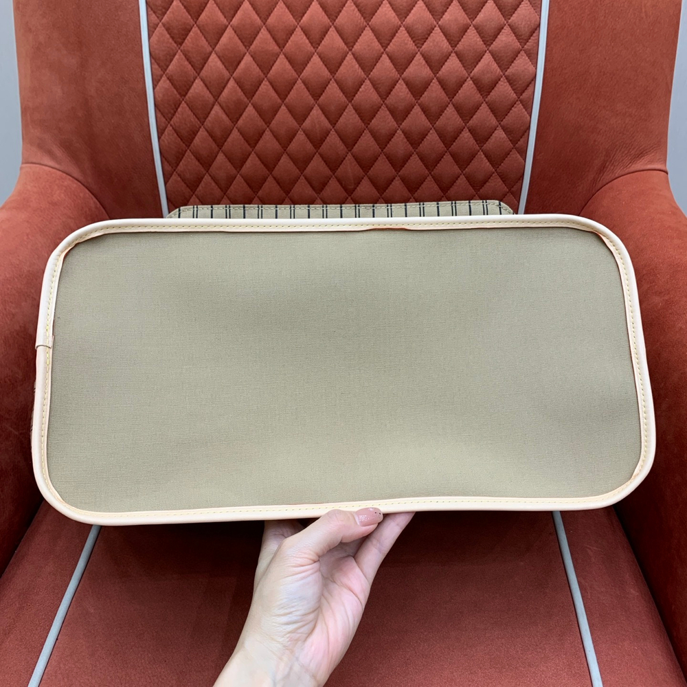 Louis Vuitton Neverfull Bandouliere Inside Out GM