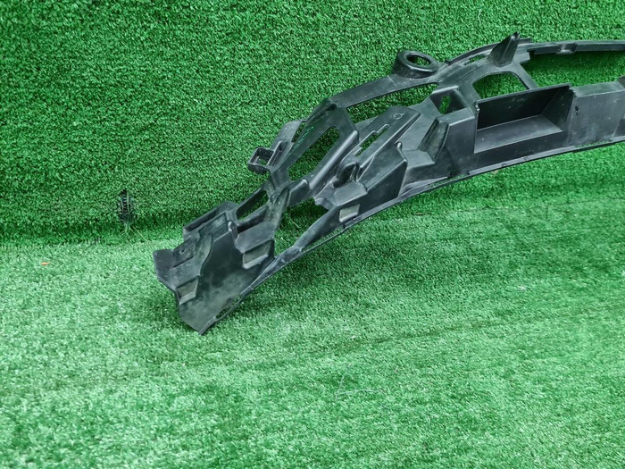 Кронштейн перед. бампера Mercedes E W213 20-23 AMG