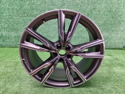 Диск литой R22 BMW X5 G05 (18-нв) 747 стиль перед.