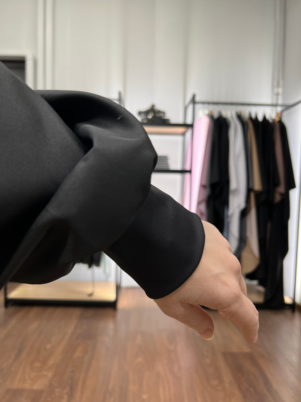 Кимоно парикмахерское для клиента с рукавами на манжетах