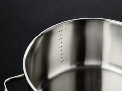 KitchenAid Кастрюля Proline 24 см 5,7 л + крышка