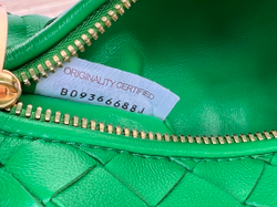 Bottega Veneta Mini Jodie 28 cm