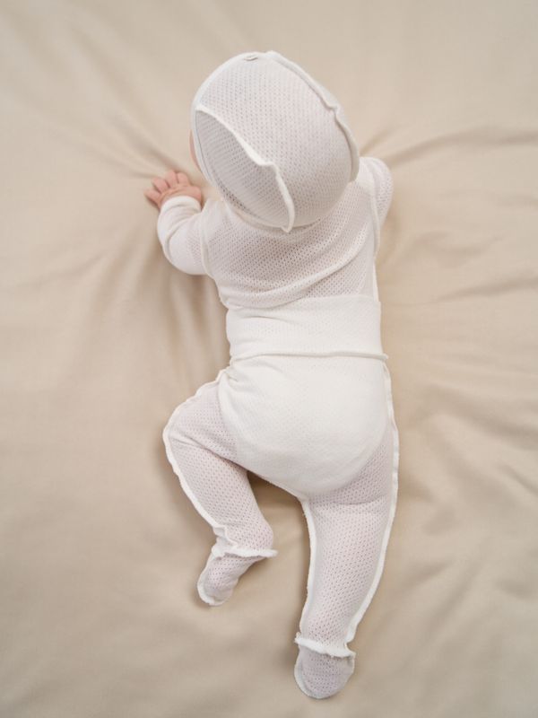 Ползунки с закрытой ножкой 