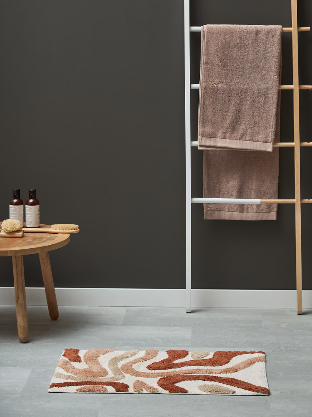 Коврик для ванной flow терракотового цвета из коллекции ethnic