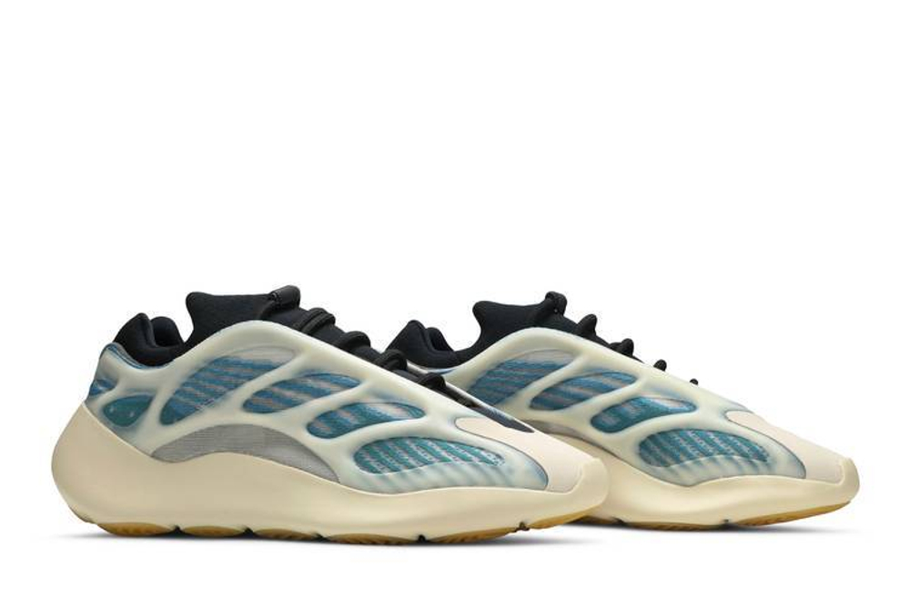 Кроссовки Adidas Originals Yeezy Boost 700 V3 2.0 "Kyanite"