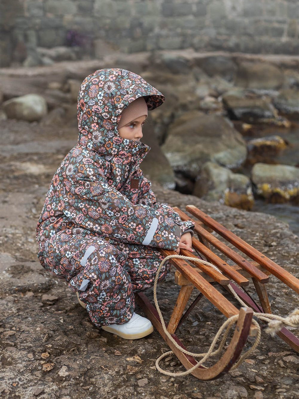 Комбинезон мембранный демисезонный Mjölk Floral Dark, утеплитель 150гр/м2