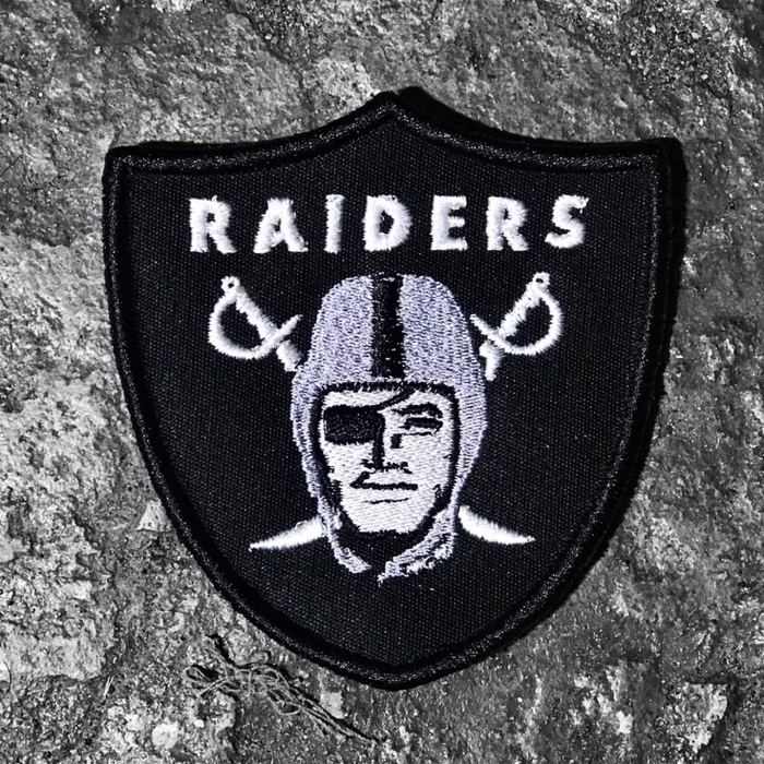 Нашивка Raiders