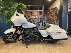 Harley-Davidson Street Glide ST White Sand Pearl / Черный (с НДС)