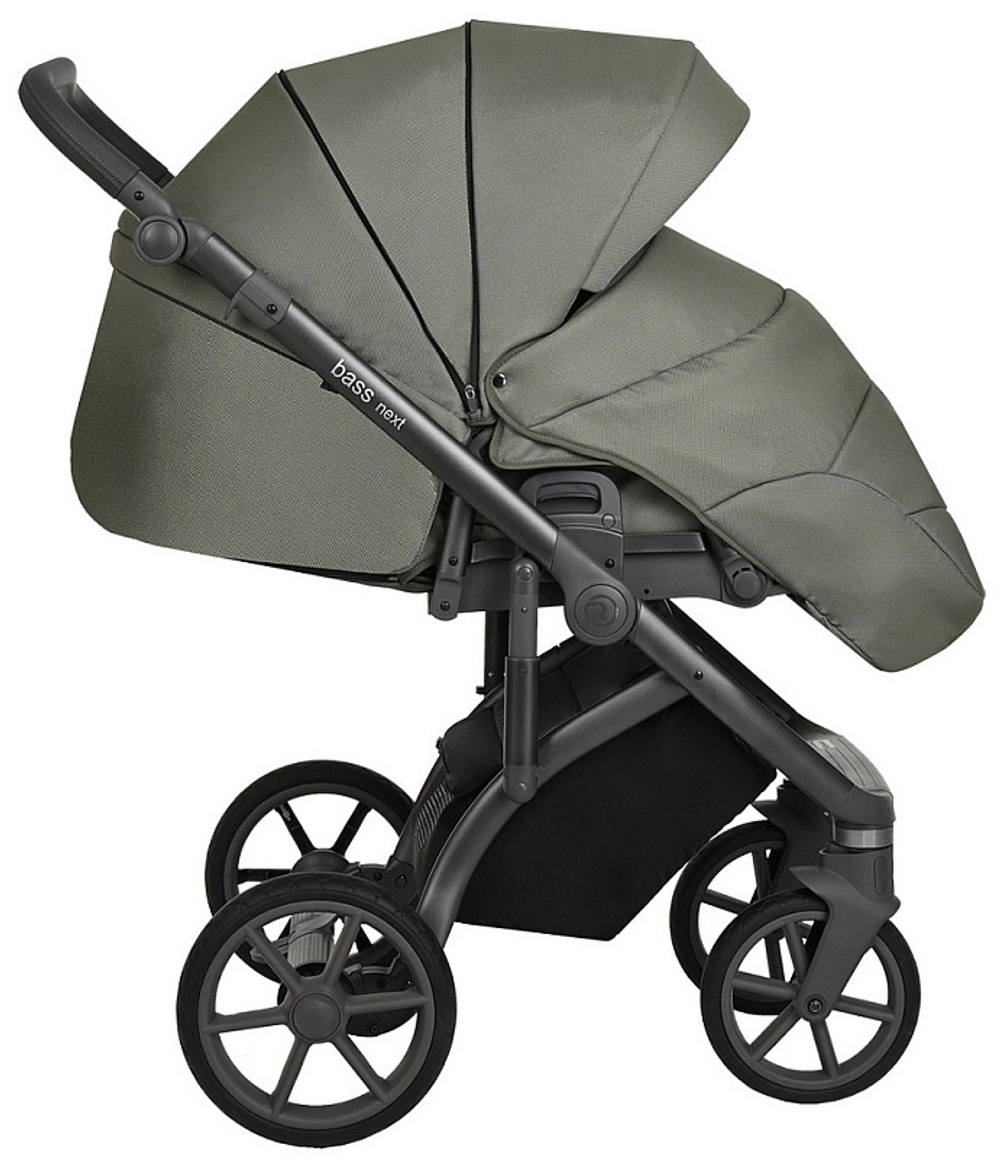 Детская коляска Roan Bass Next 3 в 1 с автокреслом Avionaut Silver Black RN023/1 Misty Mood