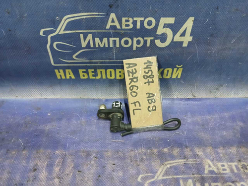 Датчик ABS передний левый TOYOTA VOXY 2001-2007